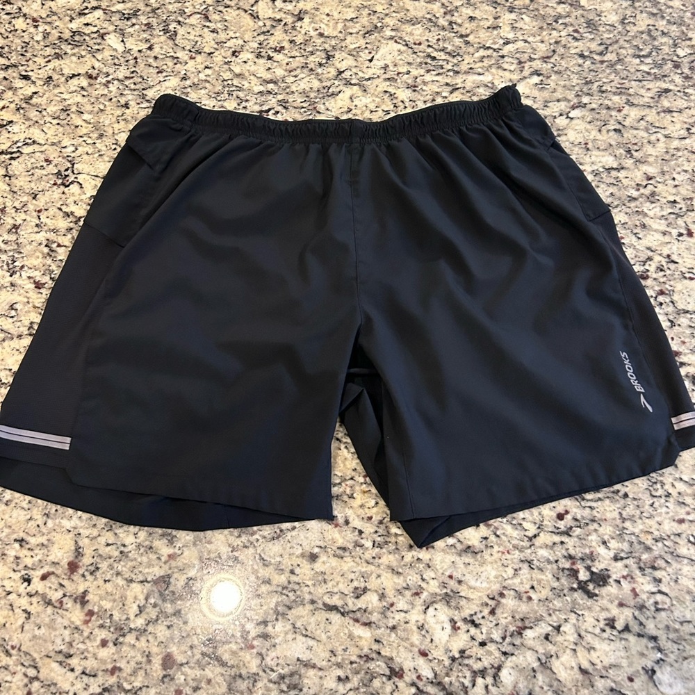 Brooks Running Shorts Men Size 36